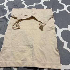 SO Seamless Beige Cami